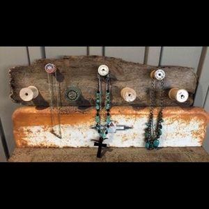 Rustic jewelry hanger